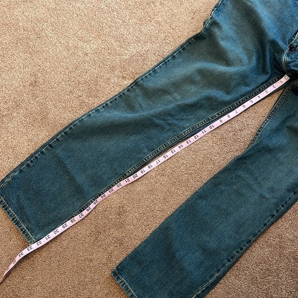 Levi 505 regular fit men’s jeans. Size 32 x 34. - Picture 10 of 10